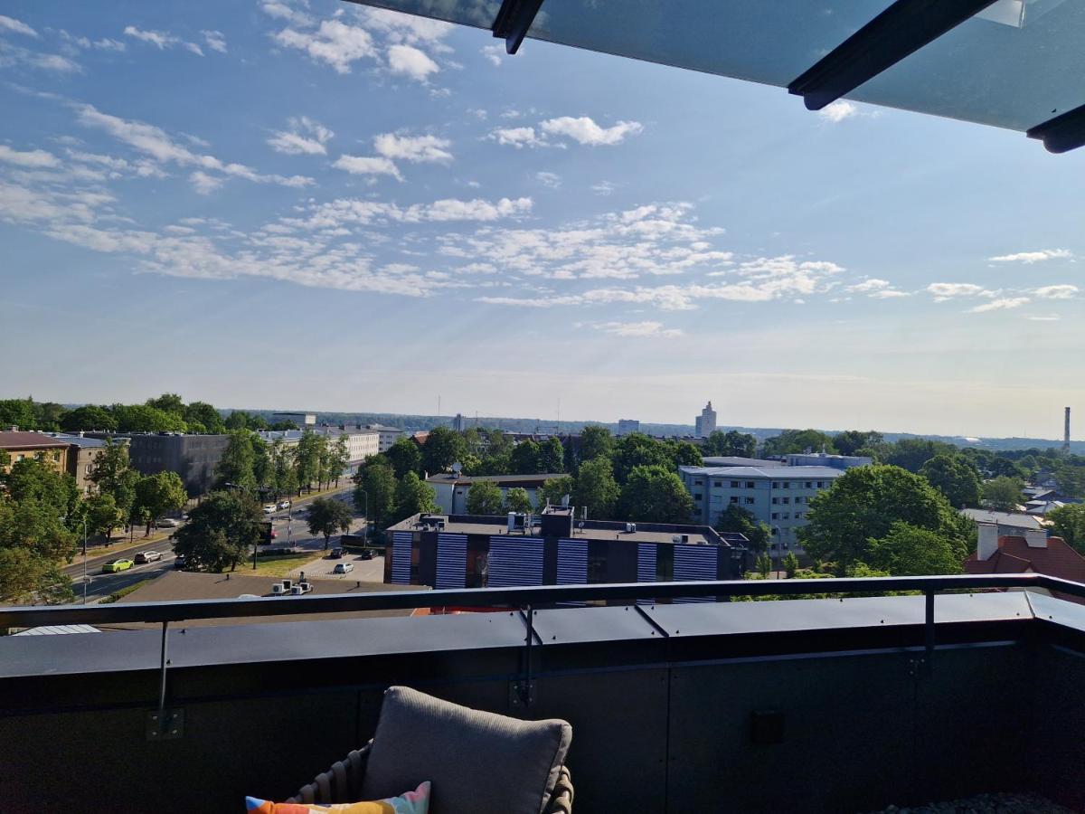Artisa Riia Str 20A Luxury 2Br Penthouse Apartment Tartu Eksteriør bilde